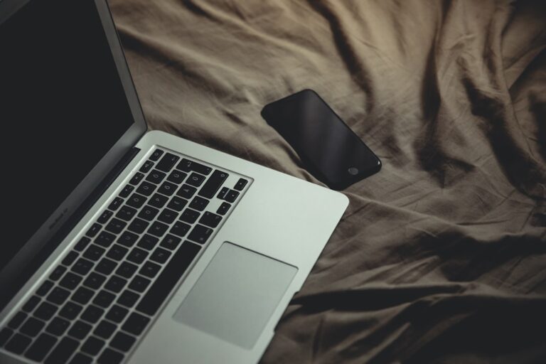Jak zadbać o higienę cyfrową podczas nauki online?
